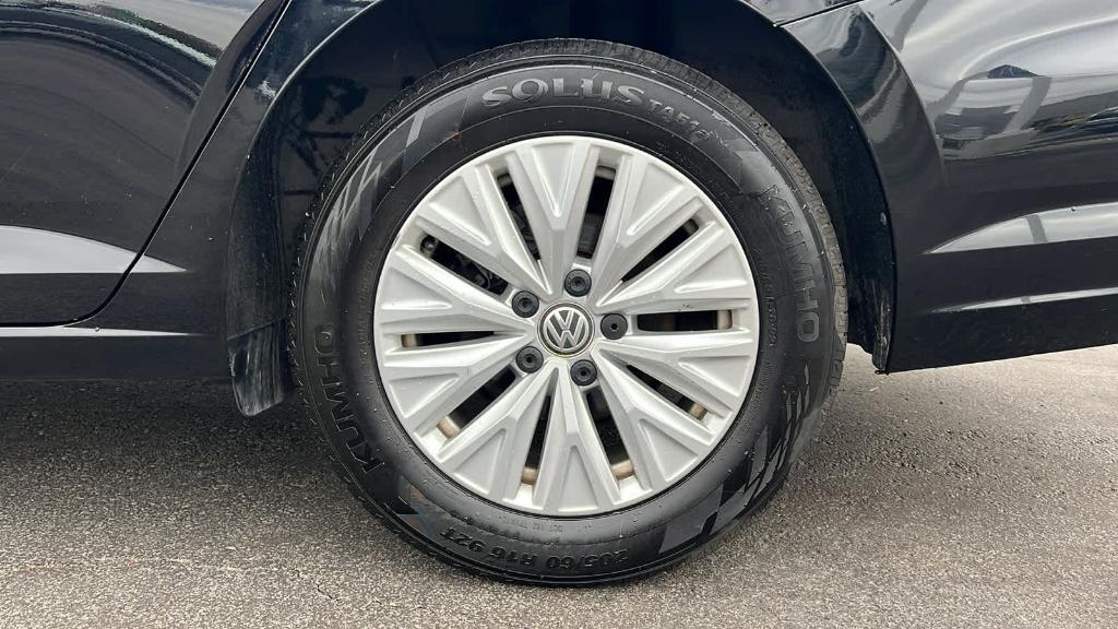 used 2019 Volkswagen Jetta car, priced at $13,995