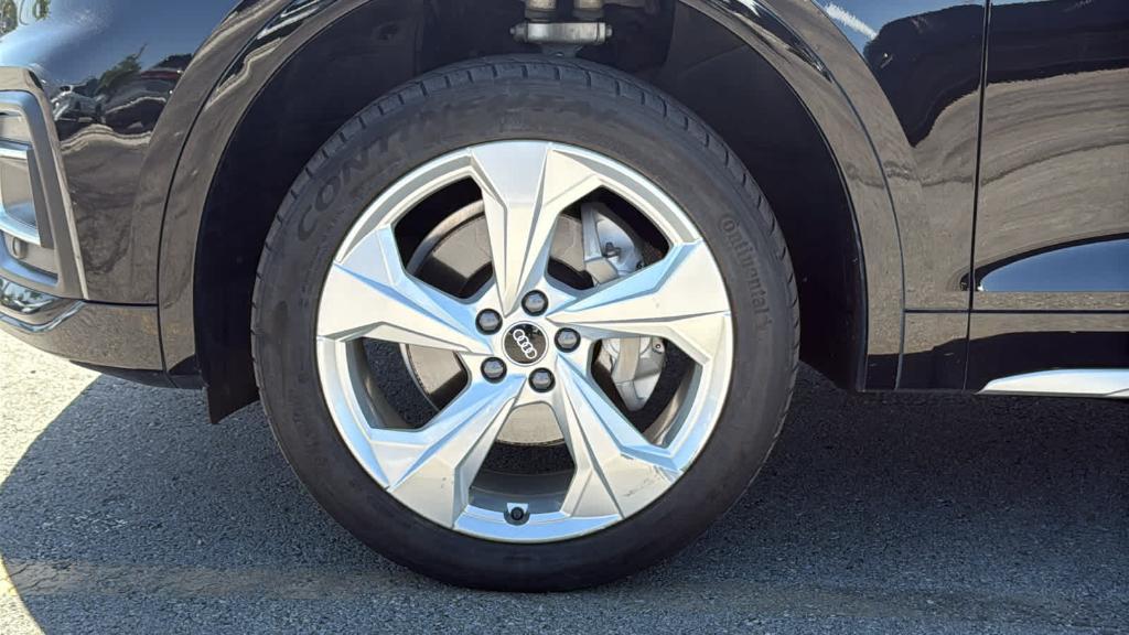 used 2021 Audi Q5 car, priced at $24,988