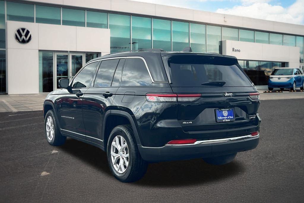 used 2022 Jeep Grand Cherokee car, priced at $28,988