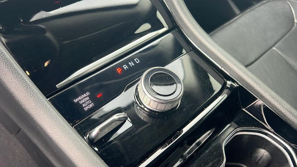 used 2022 Jeep Grand Cherokee car, priced at $28,988