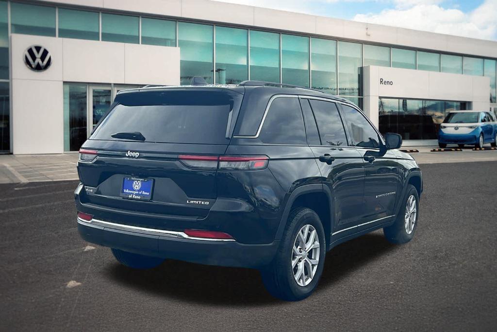 used 2022 Jeep Grand Cherokee car, priced at $28,988