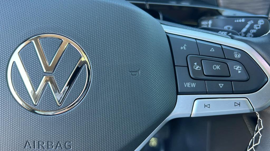 new 2025 Volkswagen Atlas car, priced at $46,709