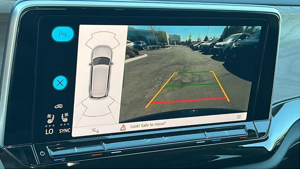 new 2026 Volkswagen Atlas car, priced at $47,375