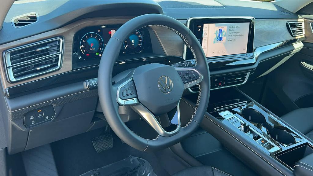 new 2026 Volkswagen Atlas car, priced at $47,375