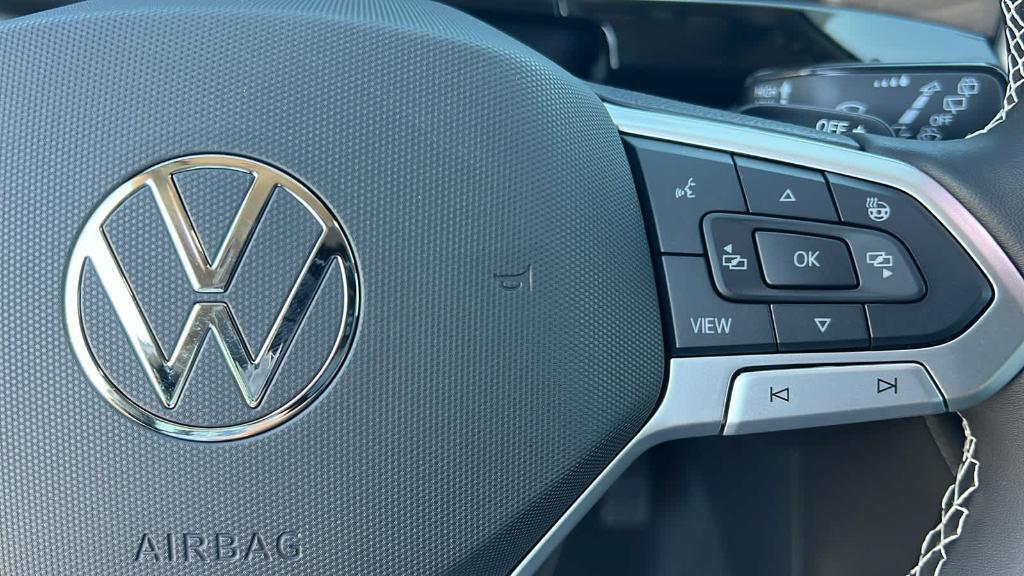 new 2026 Volkswagen Atlas car, priced at $47,375