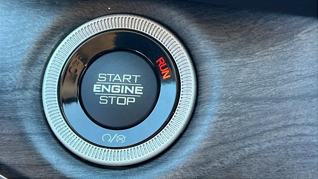 used 2022 Jeep Grand Cherokee L car, priced at $31,712