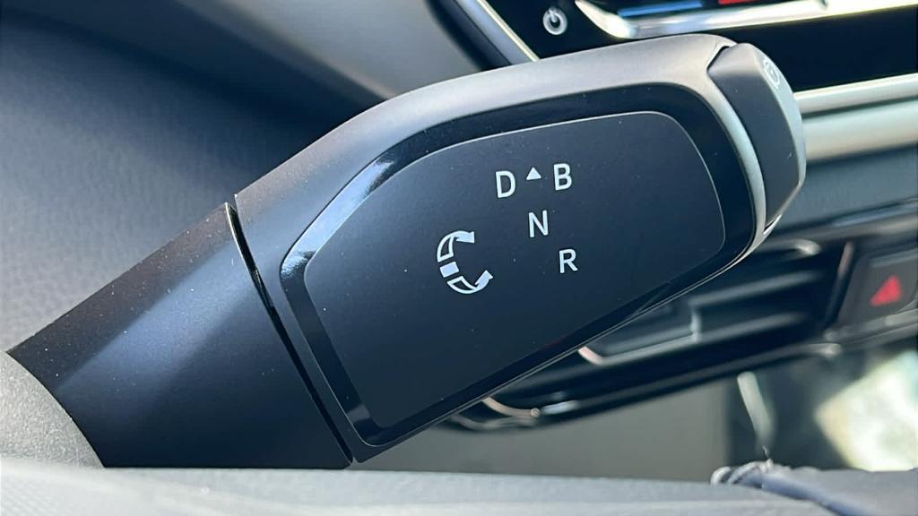 new 2025 Volkswagen ID.4 car, priced at $44,820