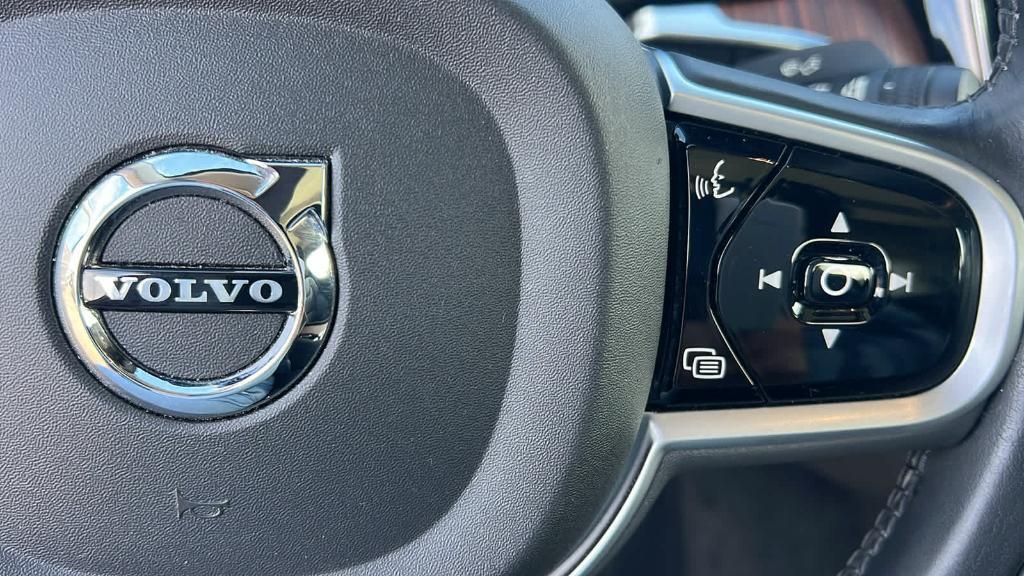 used 2019 Volvo S60 car, priced at $24,977