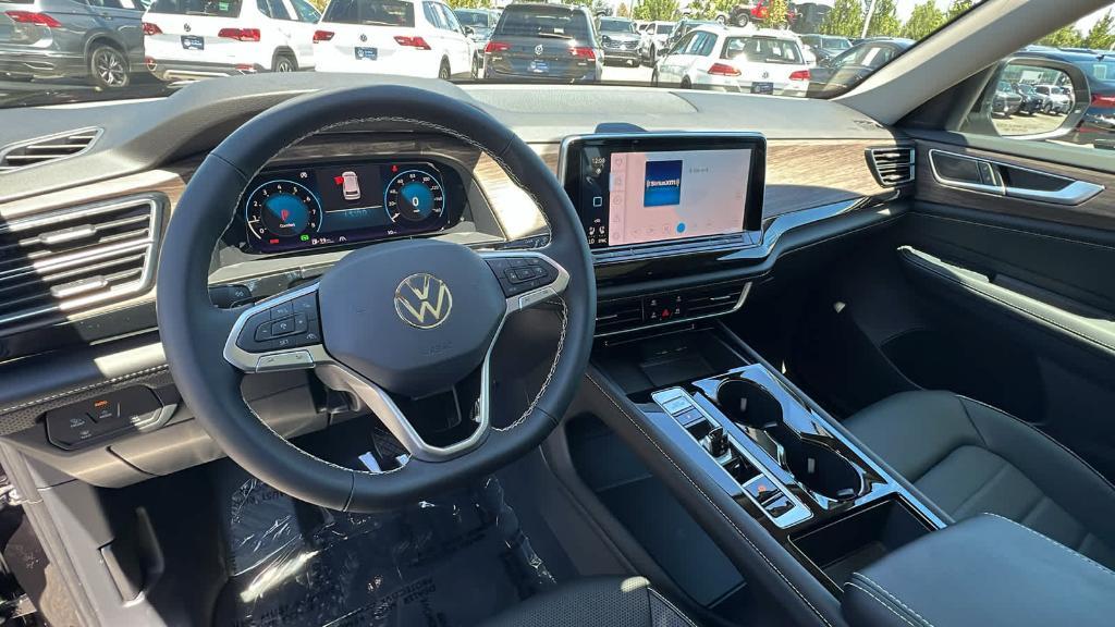 new 2024 Volkswagen Atlas car, priced at $48,514