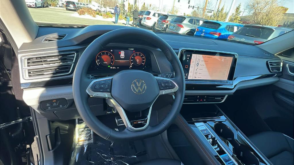 new 2025 Volkswagen Atlas car, priced at $47,586