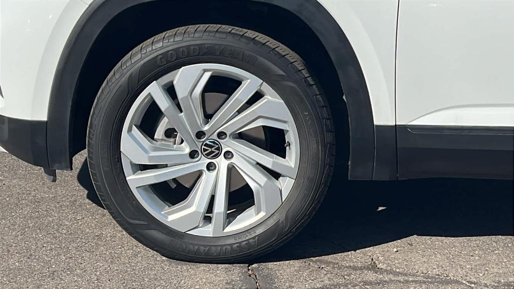 used 2021 Volkswagen Atlas car, priced at $26,554