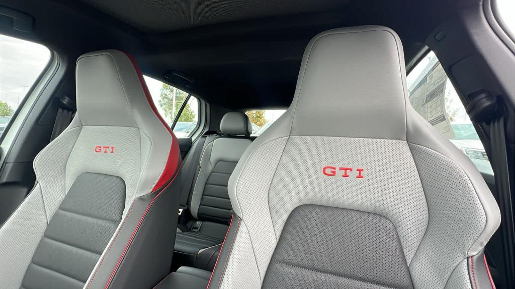 new 2025 Volkswagen Golf GTI car, priced at $41,318