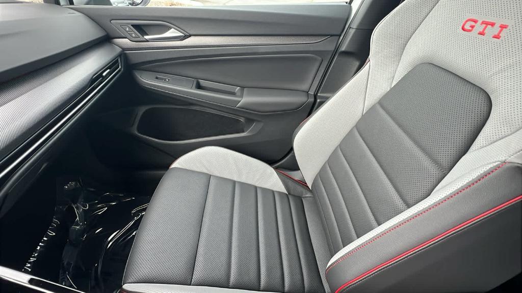 new 2025 Volkswagen Golf GTI car, priced at $41,318