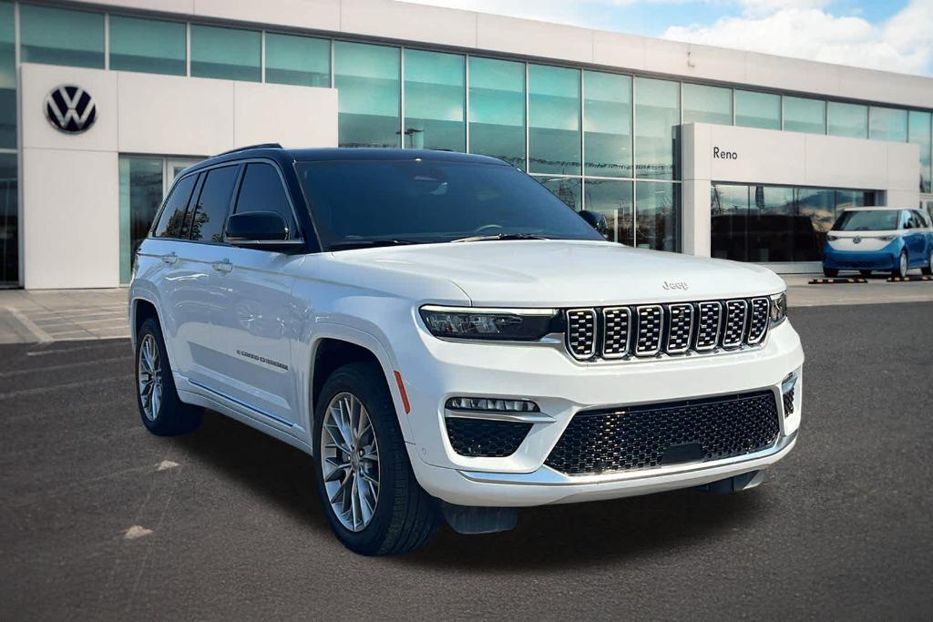 used 2025 Jeep Grand Cherokee car, priced at $55,988