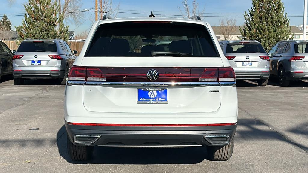 new 2024 Volkswagen Atlas car, priced at $38,157