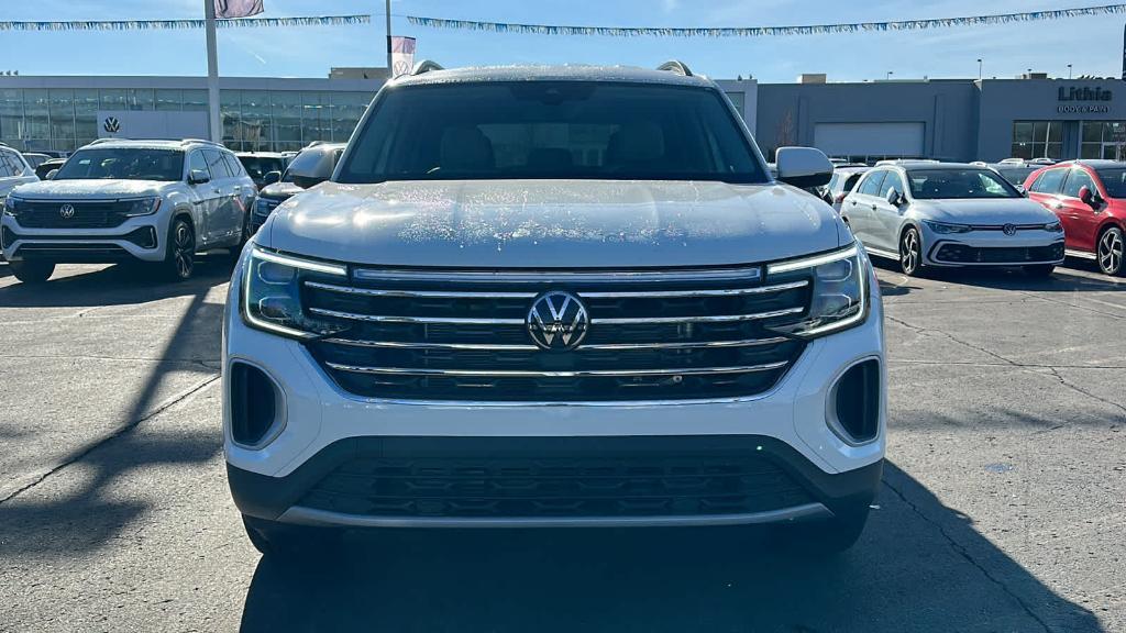 new 2024 Volkswagen Atlas car, priced at $38,157