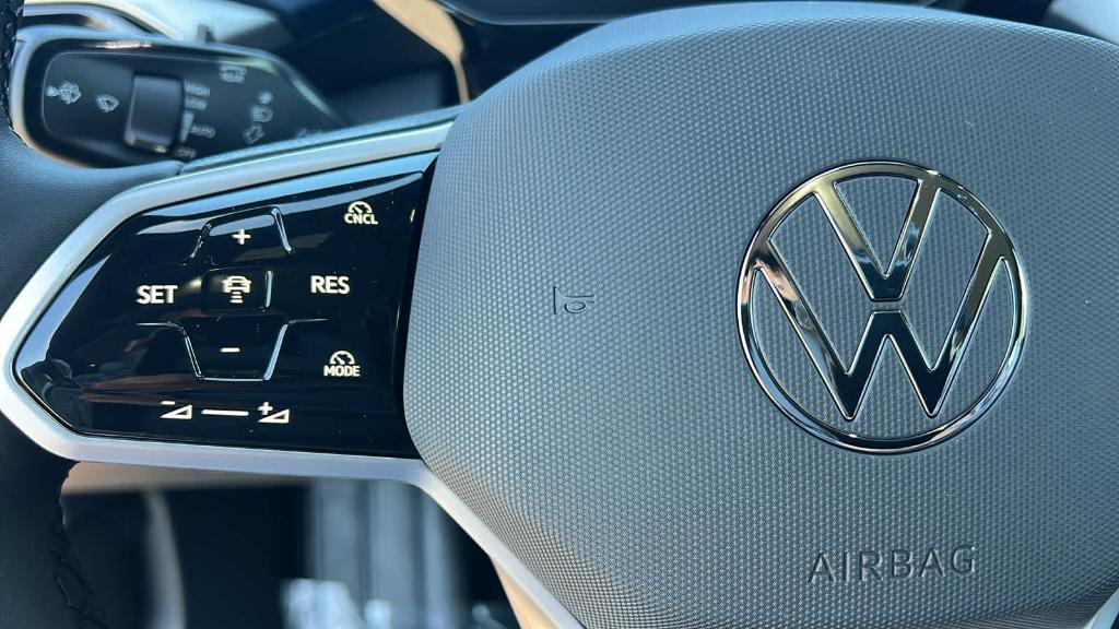 new 2025 Volkswagen ID.4 car, priced at $56,016