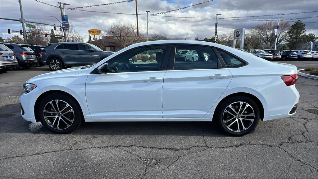 used 2024 Volkswagen Jetta car, priced at $20,712