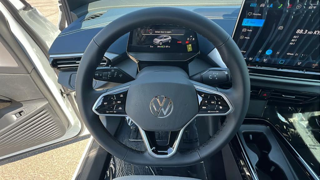 new 2025 Volkswagen ID.4 car, priced at $55,491