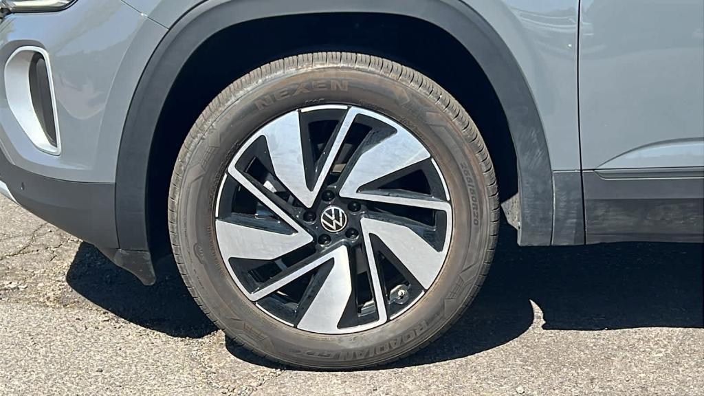 used 2025 Volkswagen Atlas car, priced at $41,120
