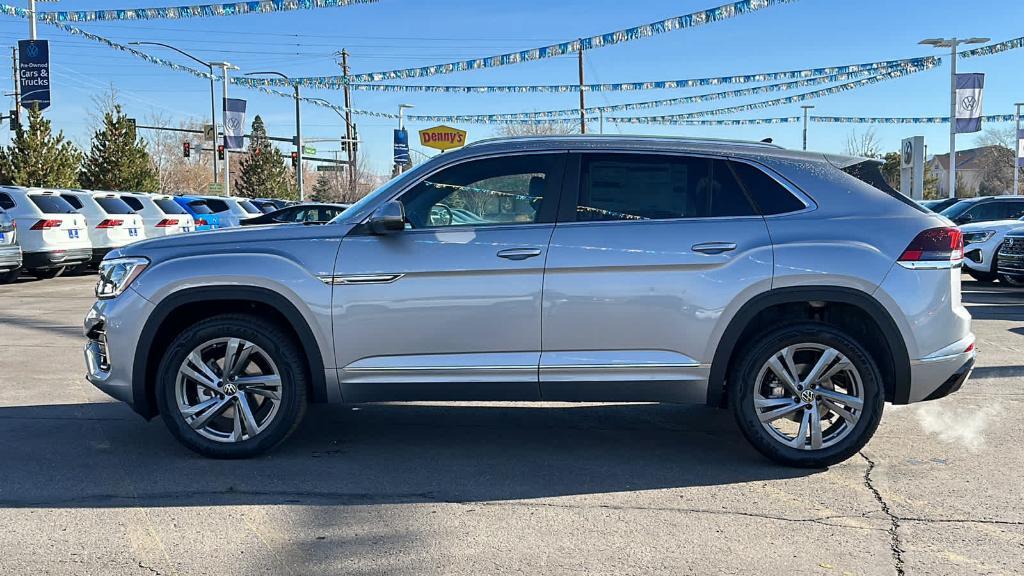 new 2024 Volkswagen Atlas Cross Sport car, priced at $49,231