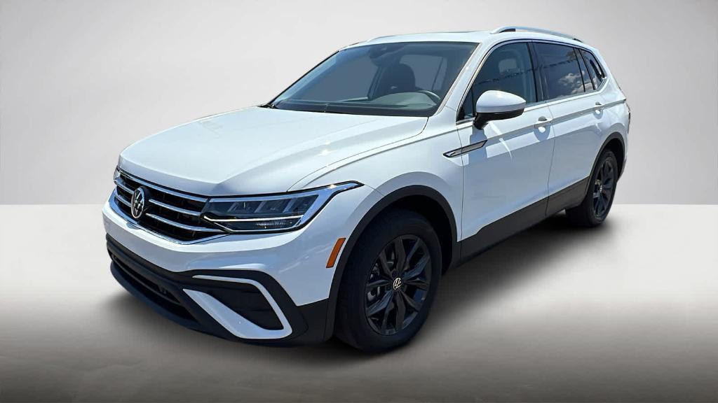 new 2024 Volkswagen Tiguan car, priced at $33,886