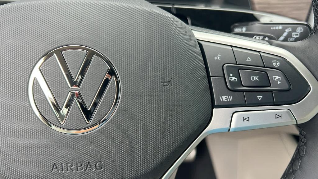 new 2026 Volkswagen Atlas car, priced at $57,304