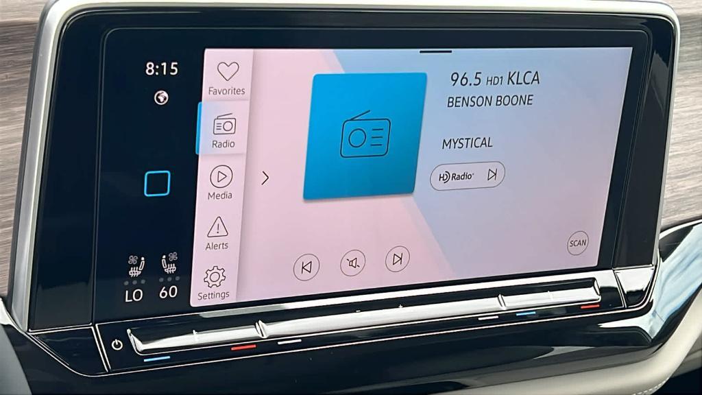 new 2026 Volkswagen Atlas car, priced at $57,304