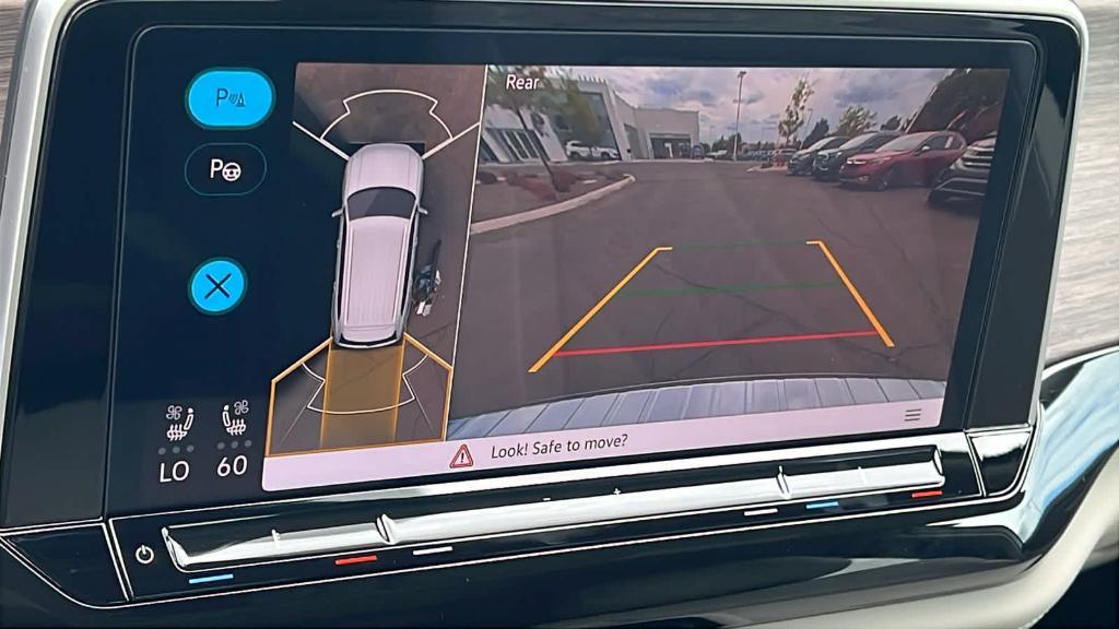 new 2026 Volkswagen Atlas car, priced at $57,304