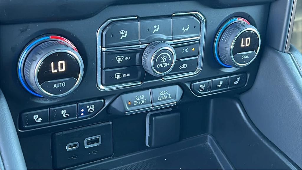 used 2022 Chevrolet Tahoe car, priced at $59,888