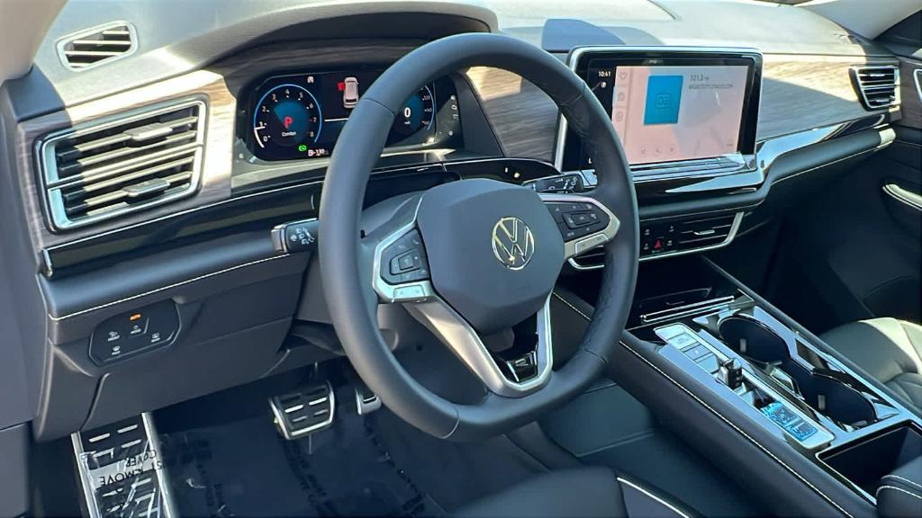 new 2025 Volkswagen Atlas car, priced at $50,950