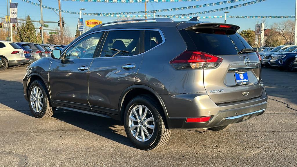 used 2020 Nissan Rogue car, priced at $16,976