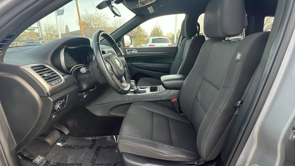 used 2019 Jeep Grand Cherokee car, priced at $22,719