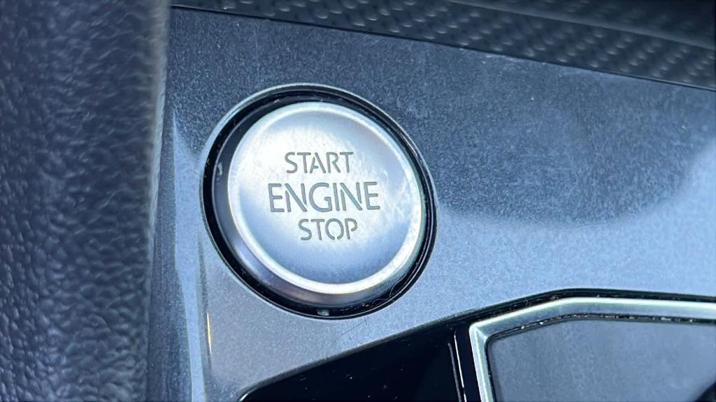 used 2021 Volkswagen Tiguan car, priced at $17,988