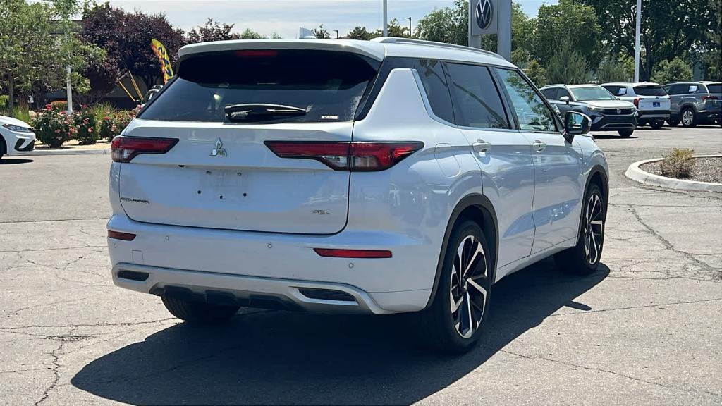 used 2022 Mitsubishi Outlander car, priced at $25,988
