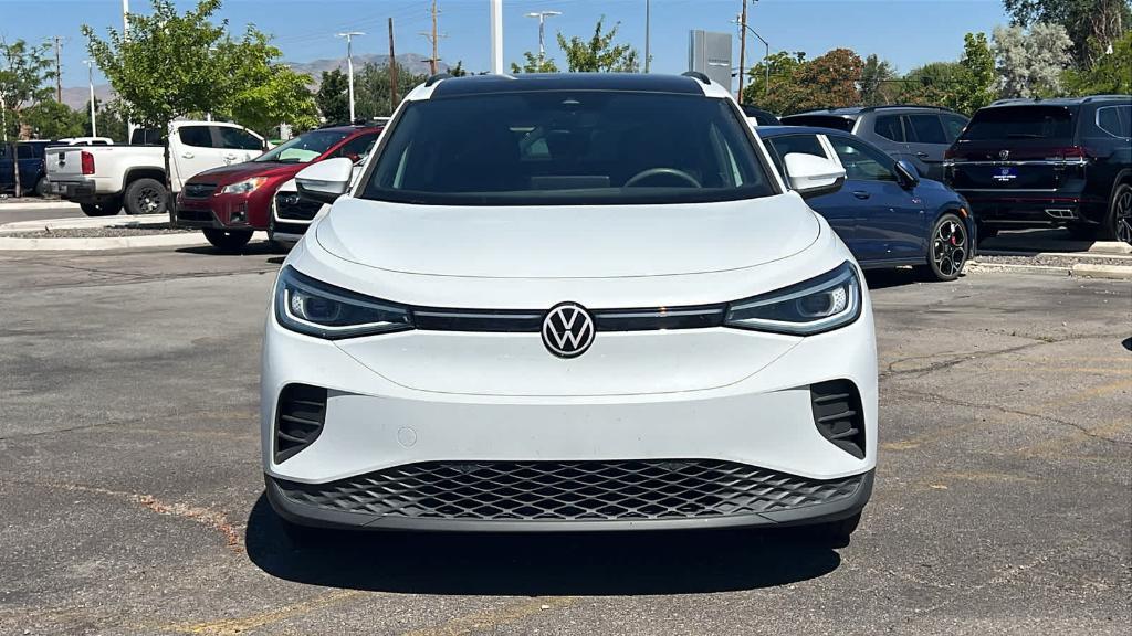 used 2021 Volkswagen ID.4 car, priced at $23,815