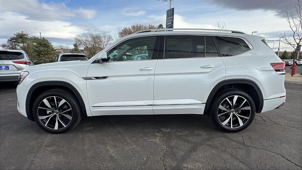 new 2025 Volkswagen Atlas car, priced at $54,764