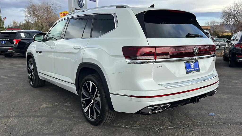 new 2025 Volkswagen Atlas car, priced at $54,764