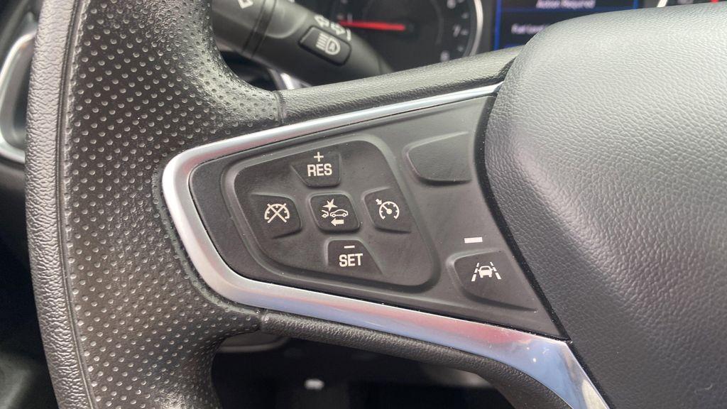 used 2022 Chevrolet Equinox car, priced at $20,998