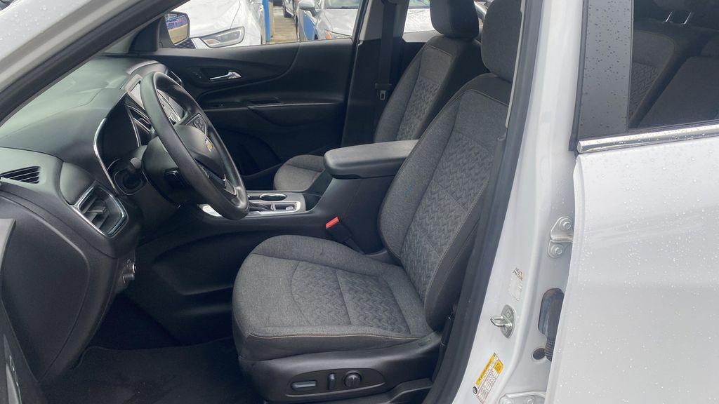 used 2022 Chevrolet Equinox car, priced at $20,998