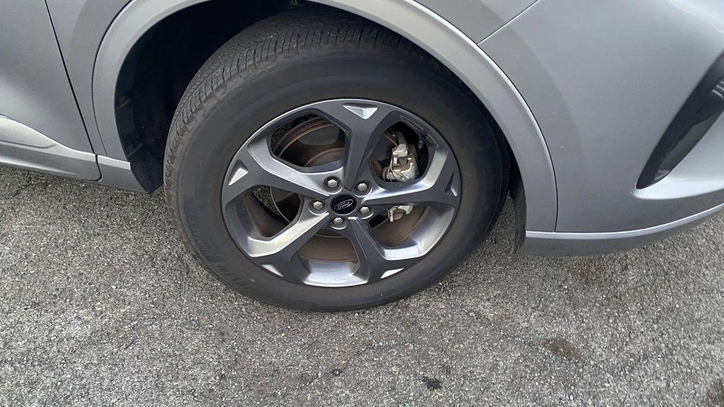 used 2024 Ford Escape car, priced at $27,998