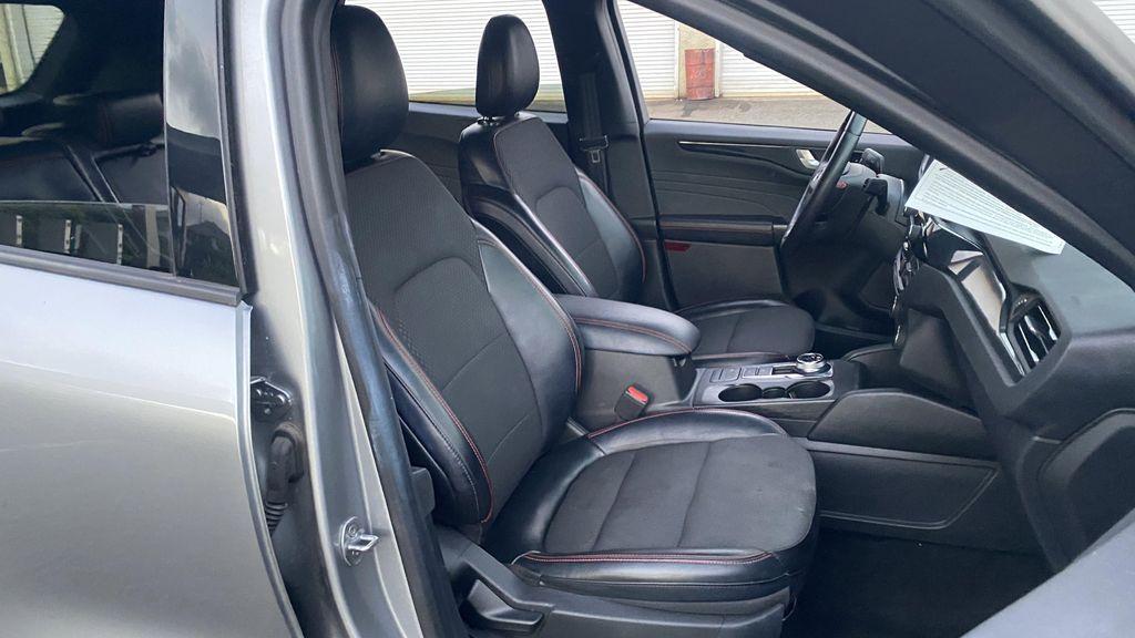 used 2024 Ford Escape car, priced at $27,998