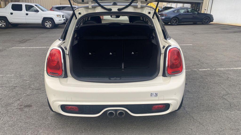 used 2018 MINI Hardtop car, priced at $18,488