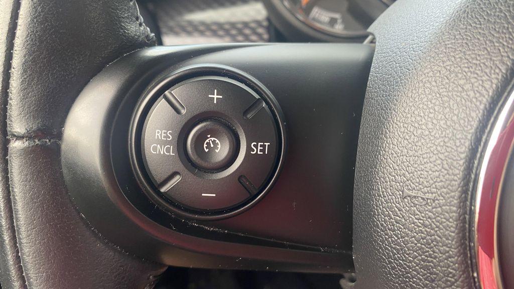 used 2018 MINI Hardtop car, priced at $18,488
