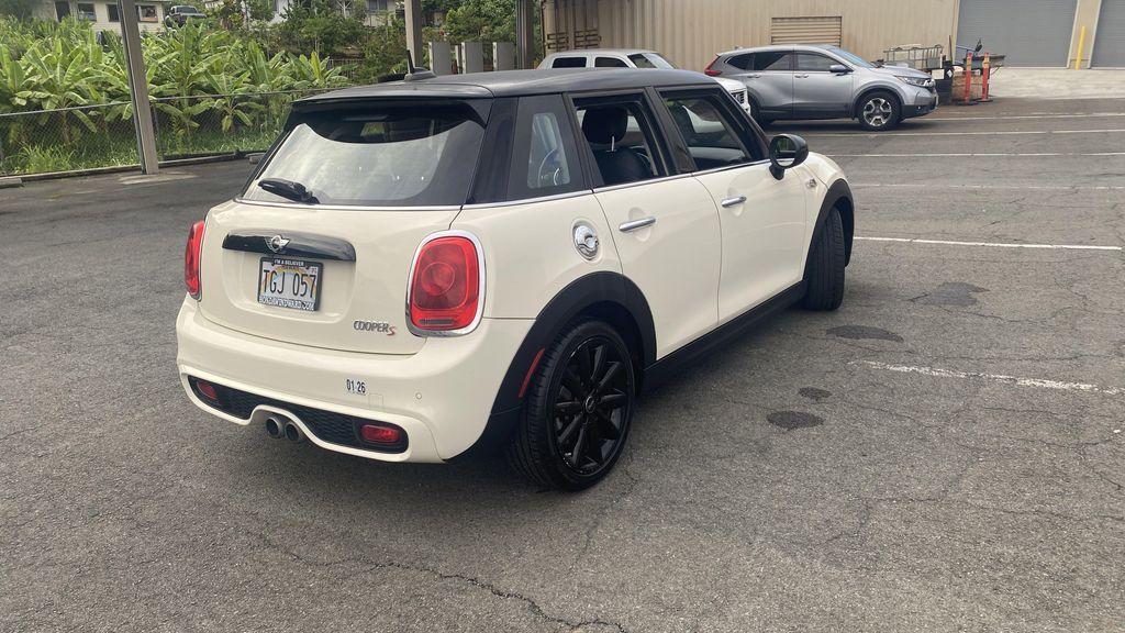 used 2018 MINI Hardtop car, priced at $18,488