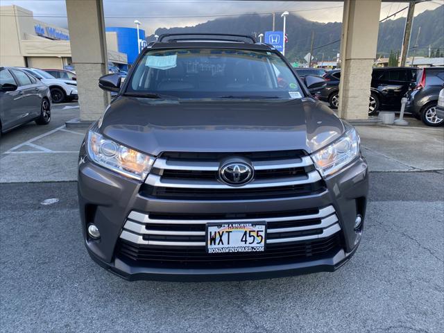 used 2018 Toyota Highlander car, priced at $25,995