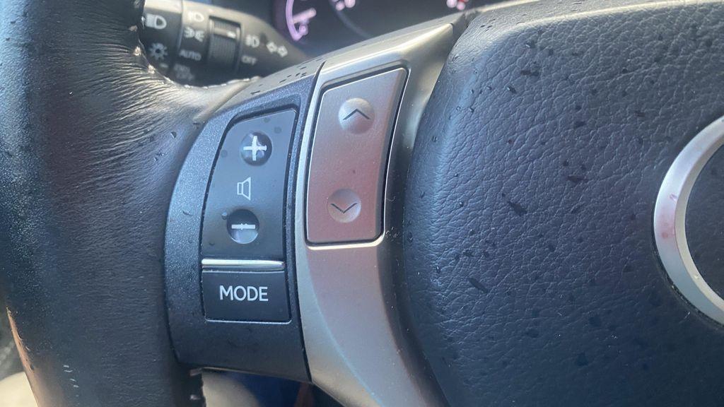 used 2014 Lexus ES 350 car, priced at $16,998