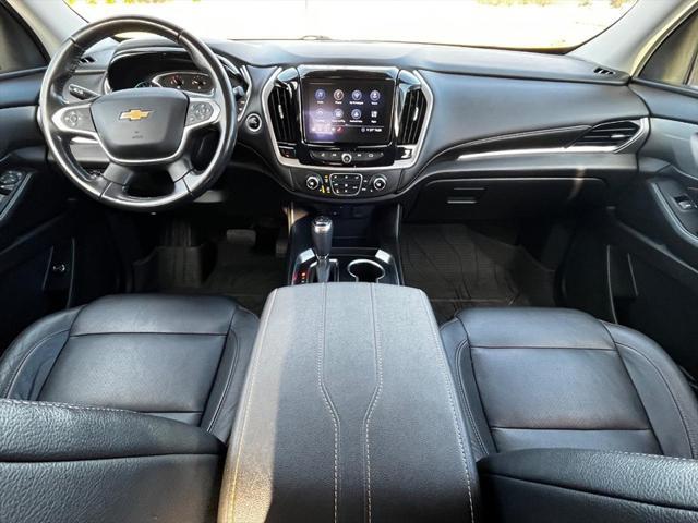 used 2020 Chevrolet Traverse car, priced at $23,988