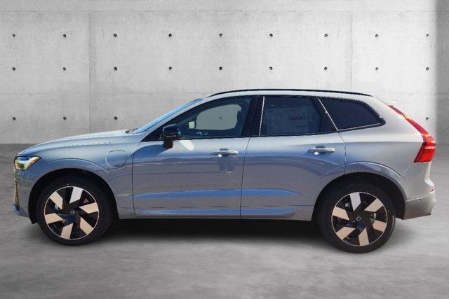 new 2025 Volvo XC60 Plug-In Hybrid car, priced at $65,812