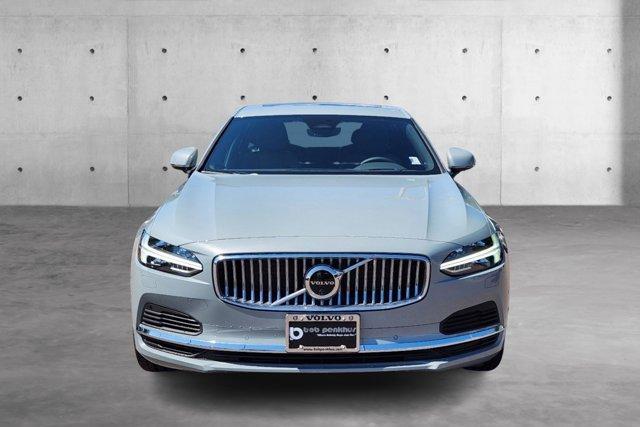 new 2024 Volvo S90 Recharge Plug-In Hybrid car, priced at $70,412